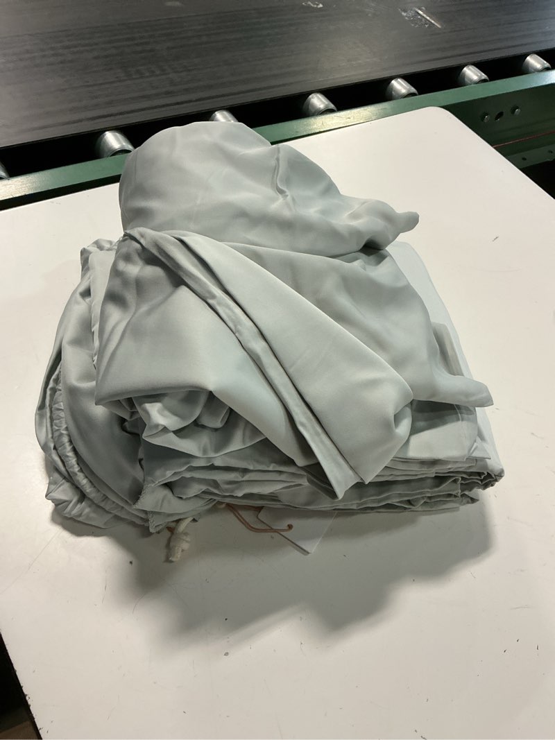 Condition photo showing Good Condition for bamboo sheet set cal king eucalyptus