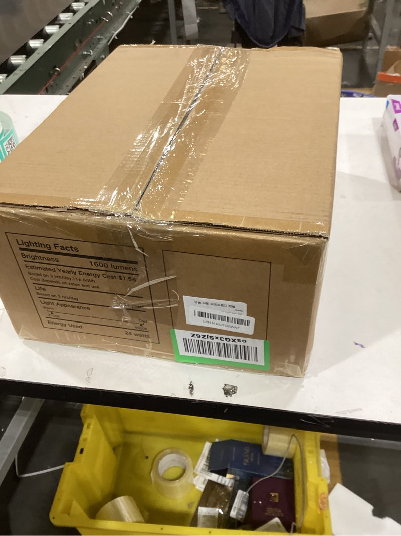 Condition photo showing Good Condition for Floor lamp