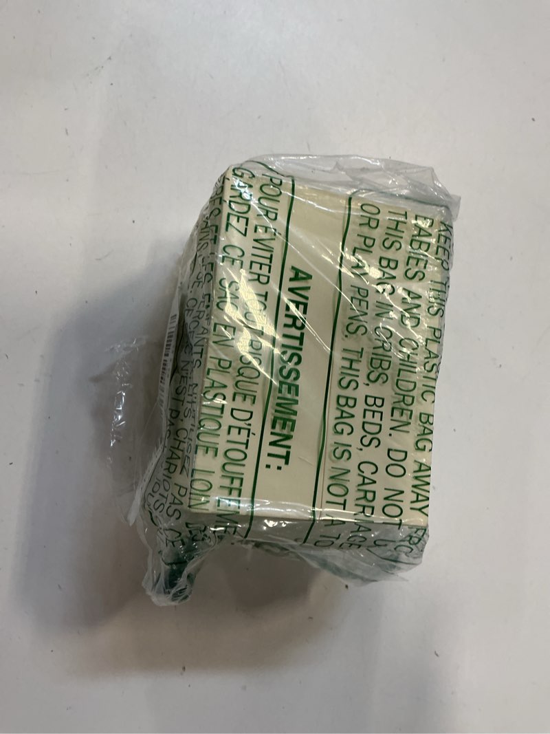 https://lotting-media.assets.bidfta.com/lotting_5b2aa1c5-66fa-40f9-ab03-9b70ca93213b