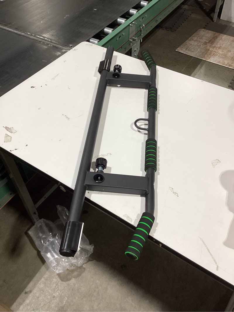 Condition photo showing Good Condition for bodyrox pull up