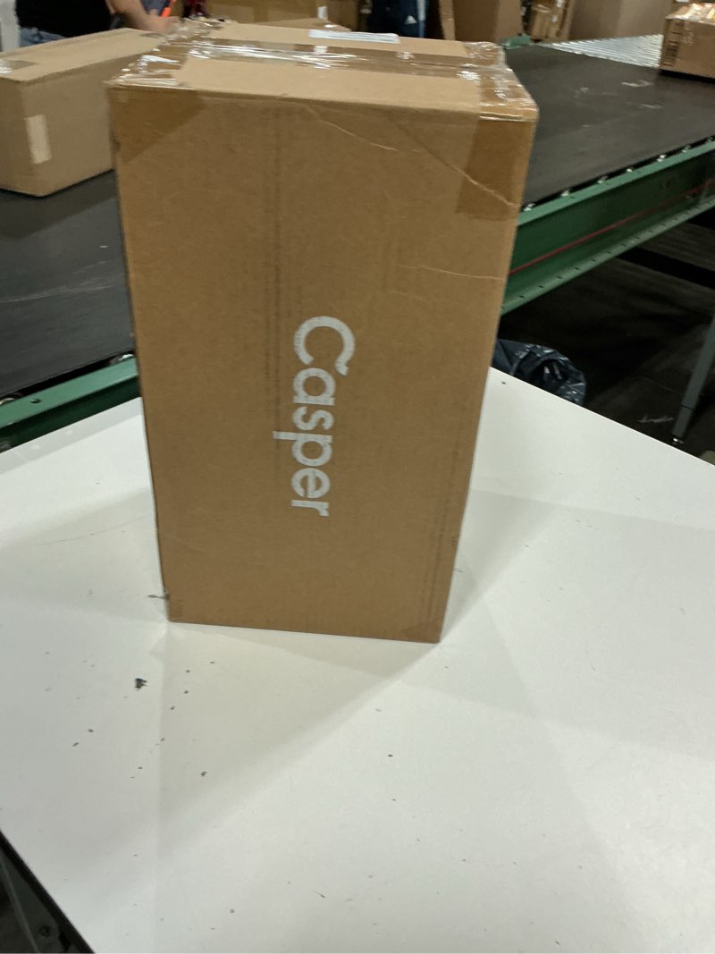Condition photo showing Good Condition for casper sleep waterproof mattress protector, king, white white king