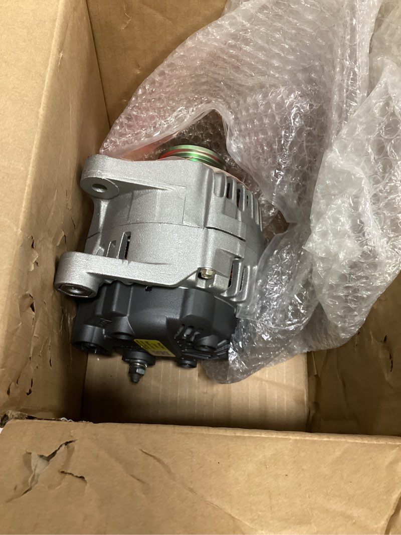 Condition photo showing Good Condition for roadfar alternator fit for hyundai sonata 2.4l 2010 2011 2012 2013,for kia for optima 2.4l 2011-2013, 37300-2g400,100 amp 12 volt cw 6-groove pulley