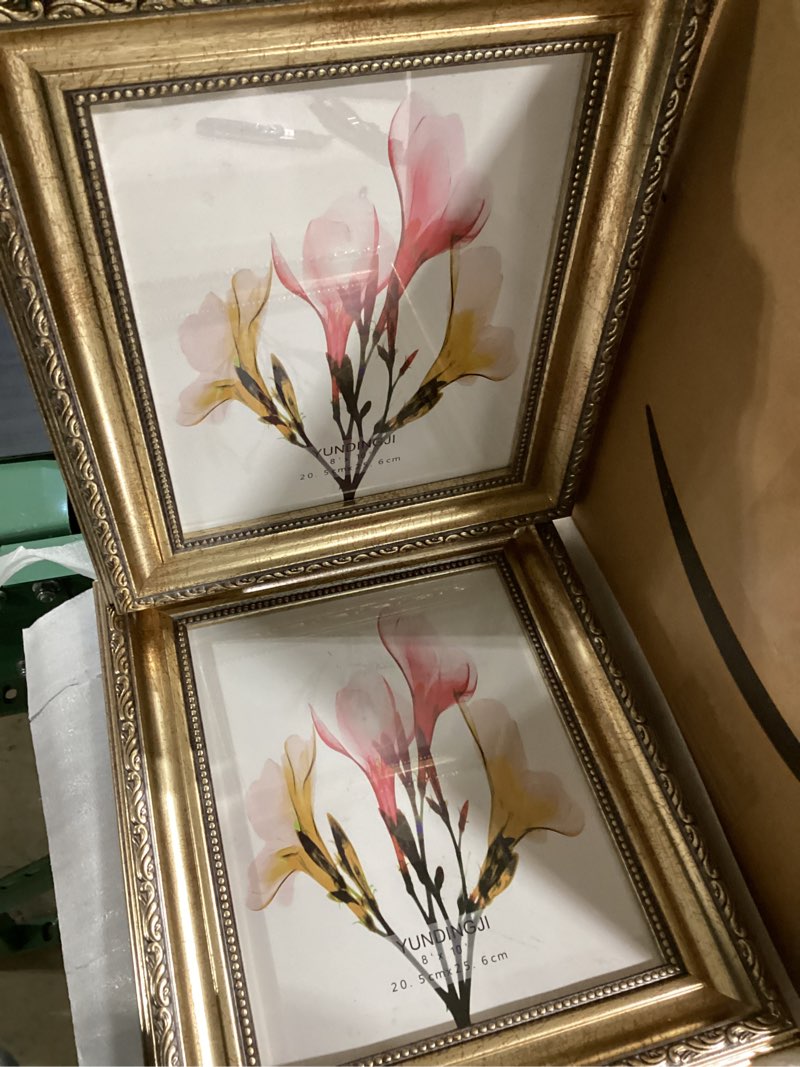 Condition photo showing Good Condition for yundingji 8x10 antique silver photo frames 2-pack-hd organic glass black velvet back panel for famil