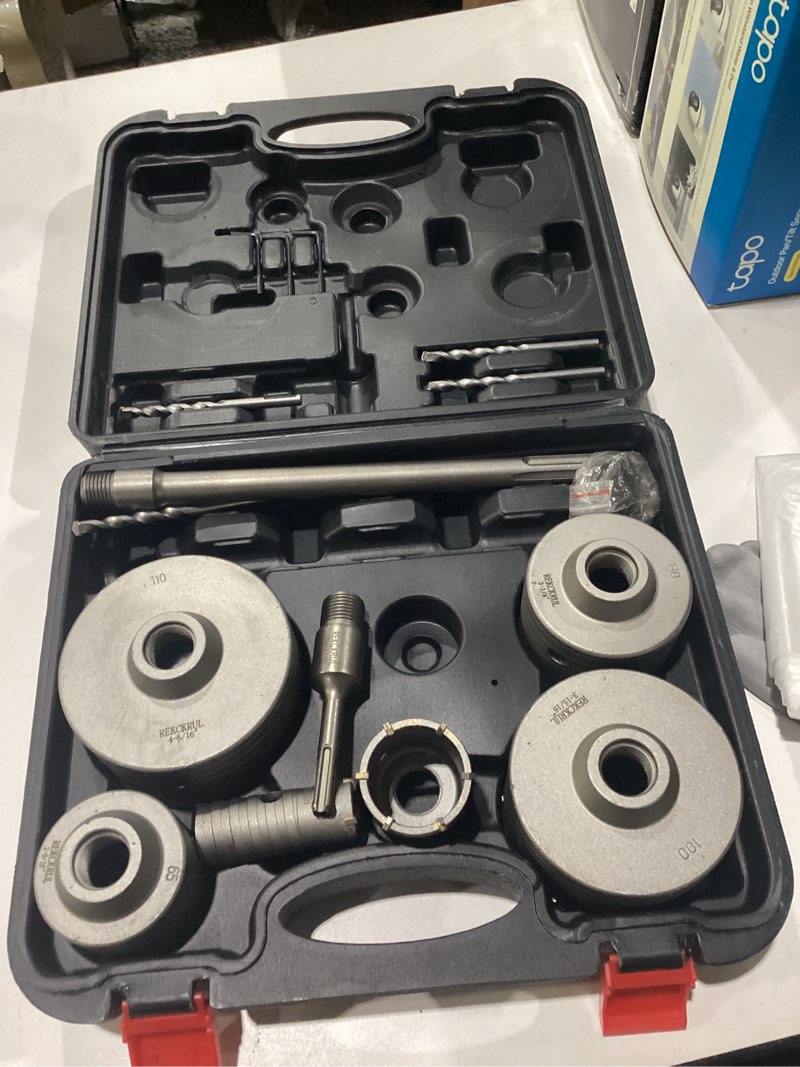 Condition photo showing Good Condition for professional 39pcs concrete hole saw kit with sds plus & max shank, 30/40/50/65/80/100/110mm masonry hole cutter set for concrete, brick, cement, stone, wall drilling (1-3/16" to 4-5/16")-39pcs