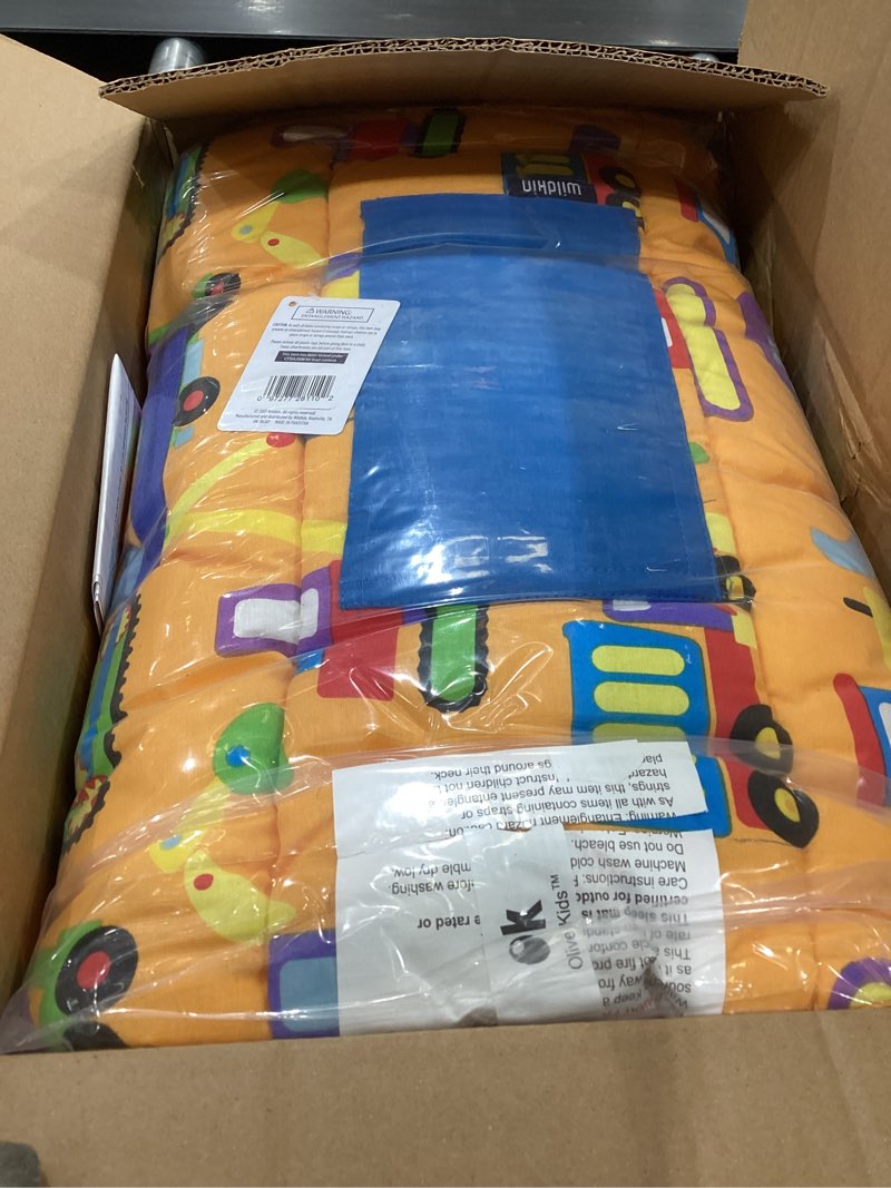 Condition photo showing Good Condition for wildkin kids original nap mat – cozy kids sleep mat with pillow, ideal for school & travel - under construction