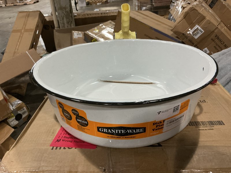 Condition photo showing Good Condition for Granite Ware Enamel on Steel Dish Pan, 15-Quart Capacity - Sturdy Side Handles for Easy Lifting - Versatile for Boiling, Canning, Preparing Large Batches of Meals (Speckled White)