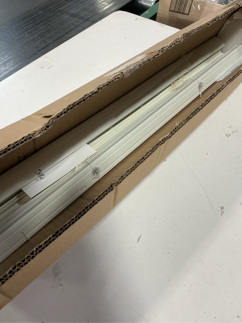 Condition photo showing Good Condition for 22"x72" Chicology Light Filtering Vinyl Mini Curtain Blind Gloss Alabaster Beige