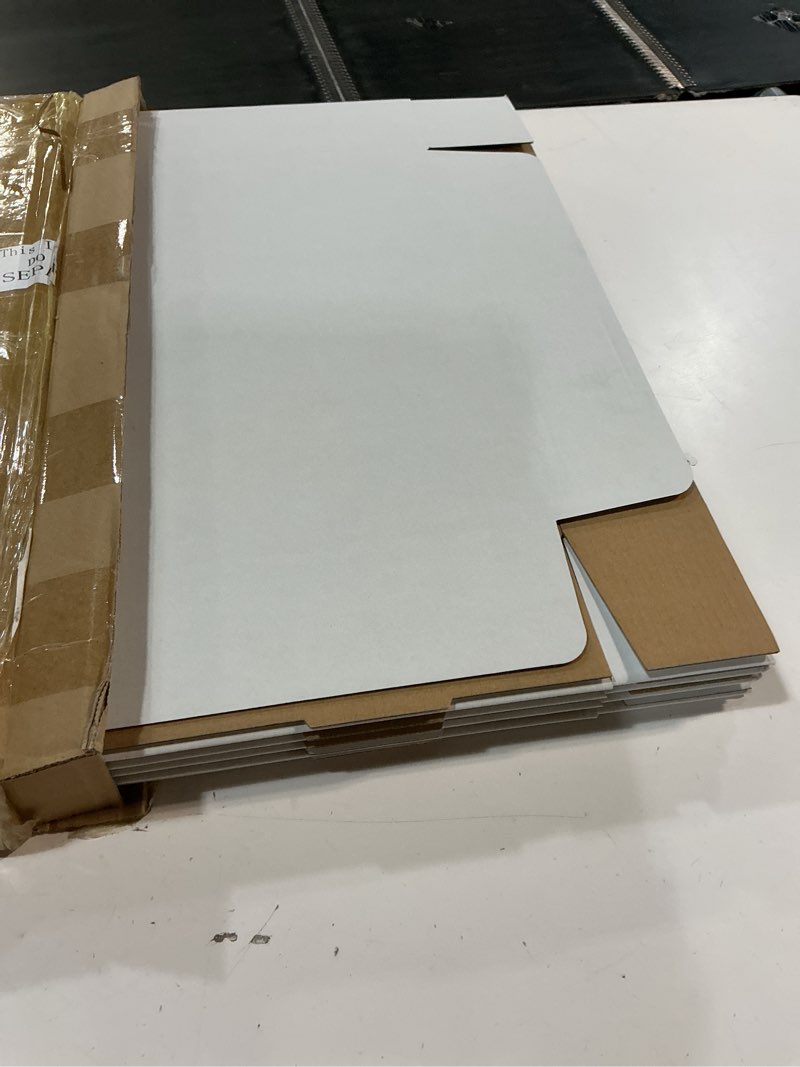 Condition photo showing Good Condition for 10 pcs full pan corrugated catering box 31.5" x 13" x 3" secure stackable food delivery container, white bakery cardboard food storage boxes for takeout delivery white 31.5 x 13 x 3 inch 10