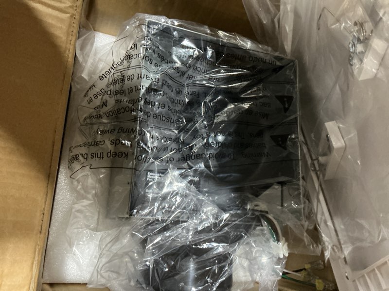 Condition photo showing Good Condition for Bathroom Exhaust Fan, 110 CFM 1.0 Sone Quiet Bathroom Fan, Ceiling Mount Ventilation Fan for Home/Office/Hotel, 26W Energy-Saving, Square, White 110 CFM, Style A