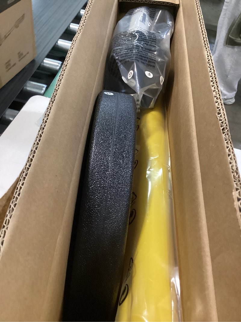 Condition photo showing Good Condition for Franklin Sports Future Champs Youth Football Goal Post Set No. 14266