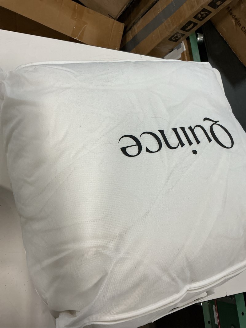 Condition photo showing Good Condition for premium down alternative duvet insert, king/cal king, white
