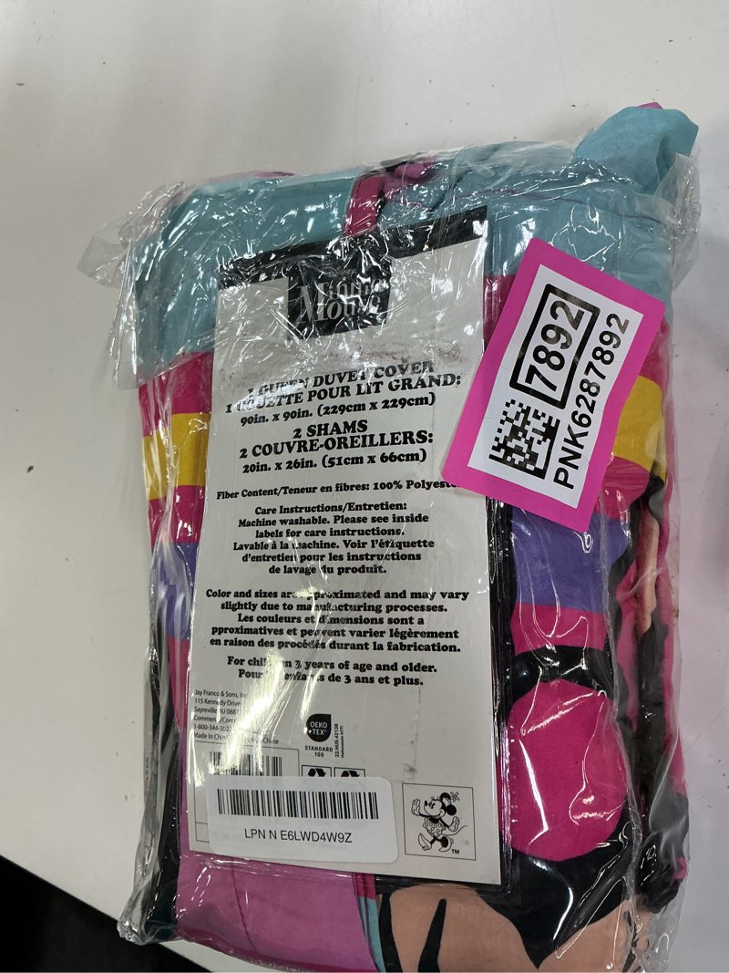 Condition photo showing Good Condition for jay franco duvet cover set – 3 piece comforter cover and sham set, super soft cozy kids bedding (insert not included) pink- minnie mouse, queen pink - minnie mouse 3 piece queen