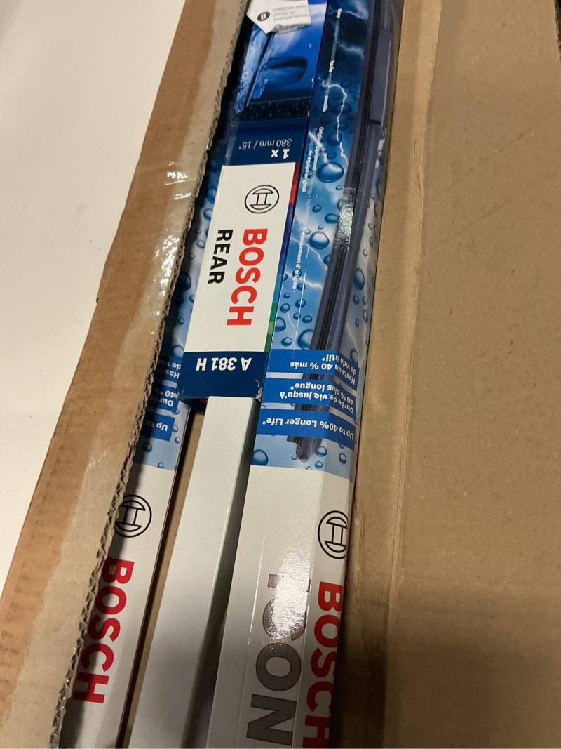 Condition photo showing Good Condition for bosch 24oe20oe icon beam wiper blades - driver and passenger side - set of 2 blades (24oe & 20oe)