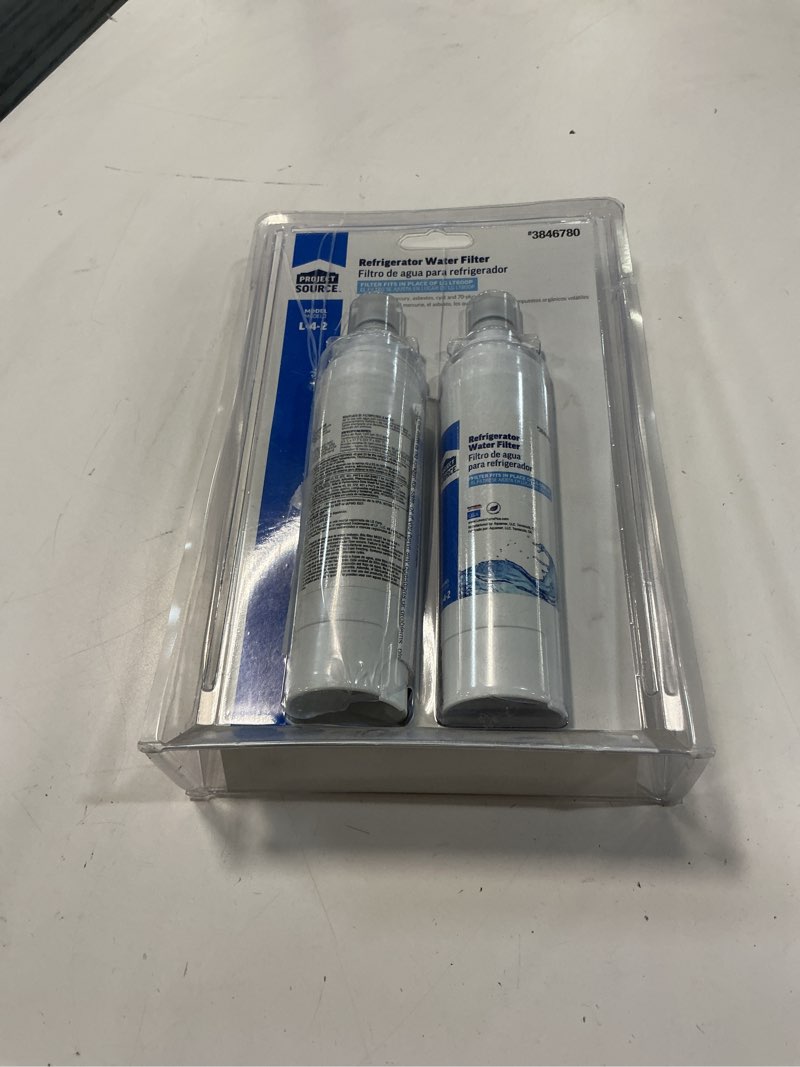 Condition photo showing New/Like New for project source 2-pack 6-month twist refrigerator water filter