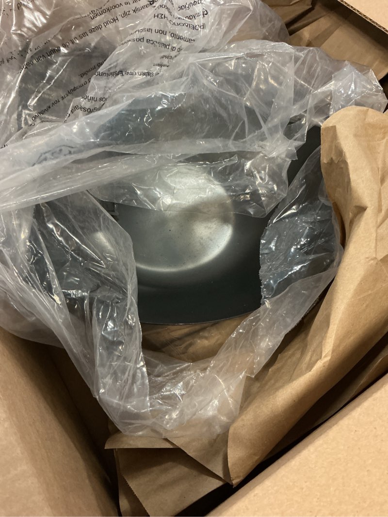 Condition photo showing Good Condition for yosukata 11.8" carbon steel wok pan – pre-seasoned flat bottom pow wok for stir fry, bbq, grill & camping – traditional japanese chinese cookware – compatible with induction, electric, gas, open fire