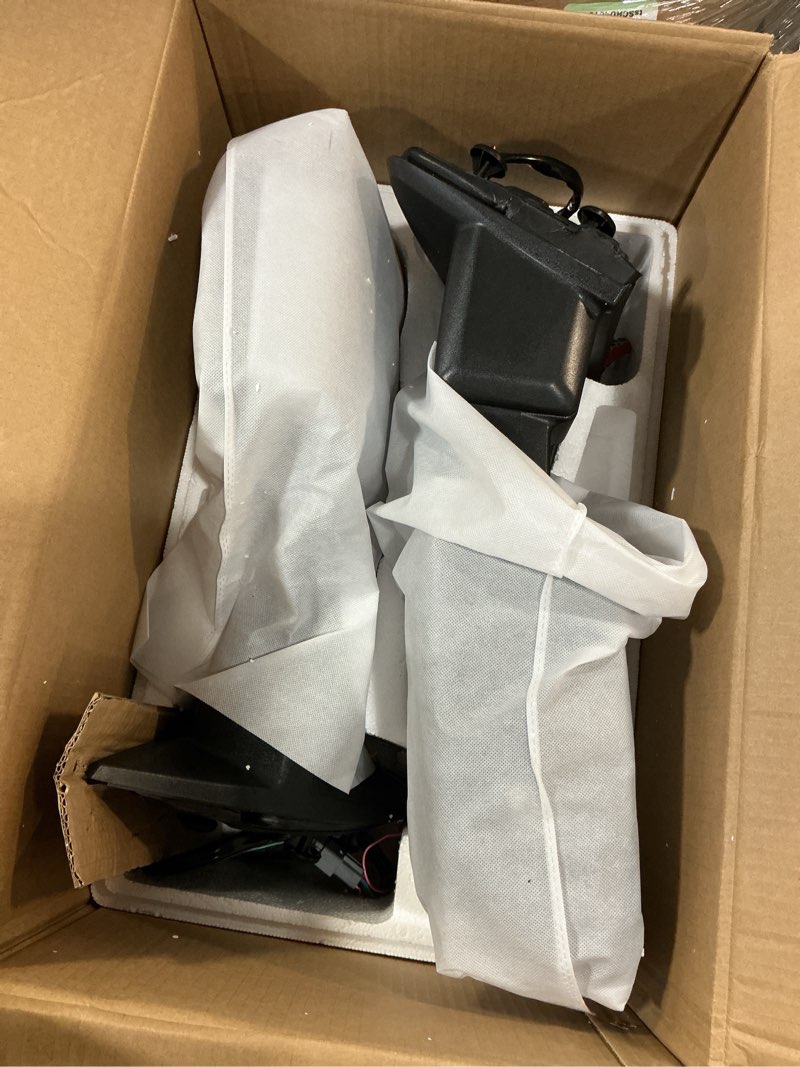 Condition photo showing Good Condition for reyee towing mirrors fit for 1999-2016 ford f250 f350 f450 f550 super duty with heated power turn signal light temperature sensor manual telescopic auxiliary lamp chrome cap lh rh 99-16 f250-f550 towing mirrors chrome