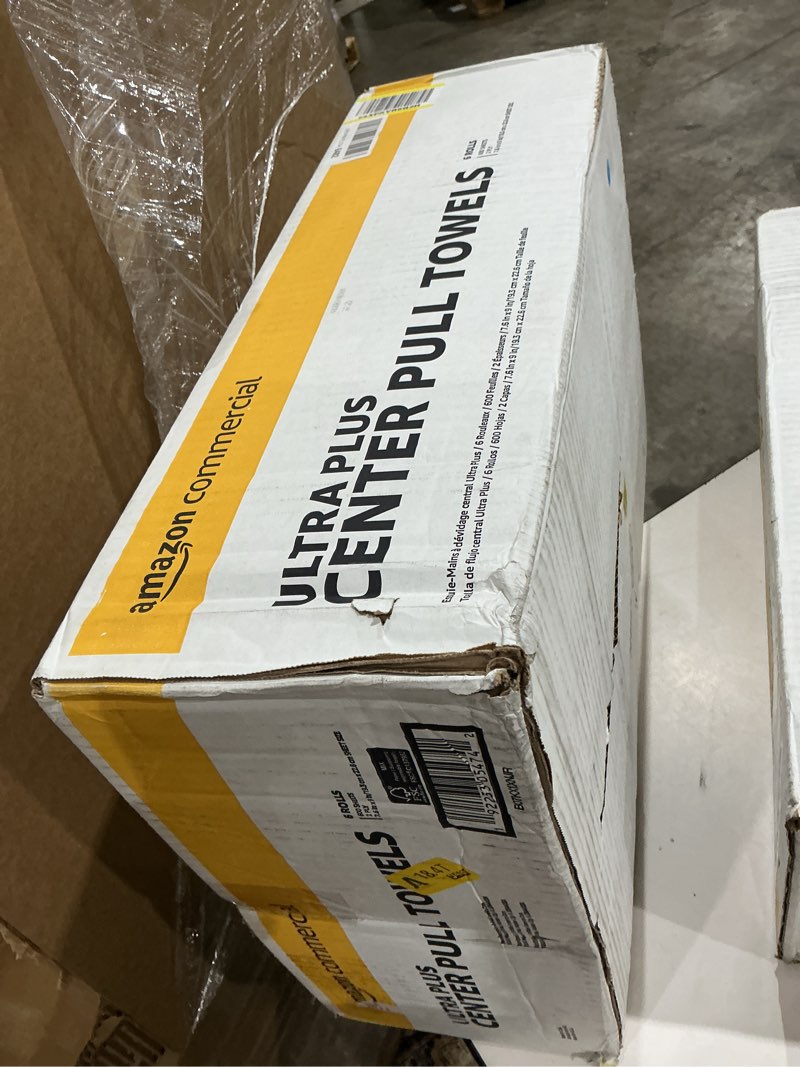 Condition photo showing New/Like New for amazoncommercial 2-ply white 7.6' center pull paper towels |bulk for business | centerfeed hand towels |compatible with universal dispensers|fsc certified |600 sheets per roll (6 rolls)(7.6 x 9 sheet)