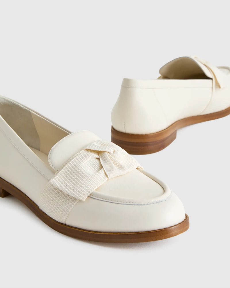 Italian Leather Bow Penny Loafer size 7