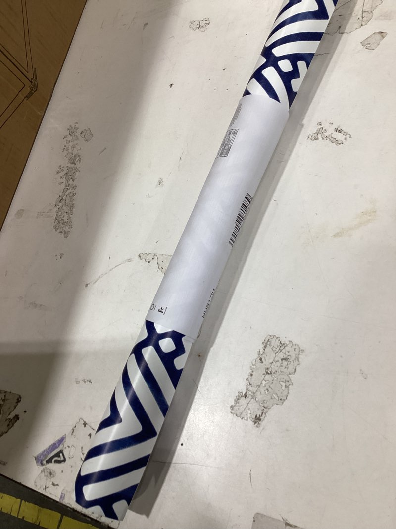 Condition photo showing Good Condition for nuwallpaper nus1701 arrowhead deep peel & stick wallpaper, blue