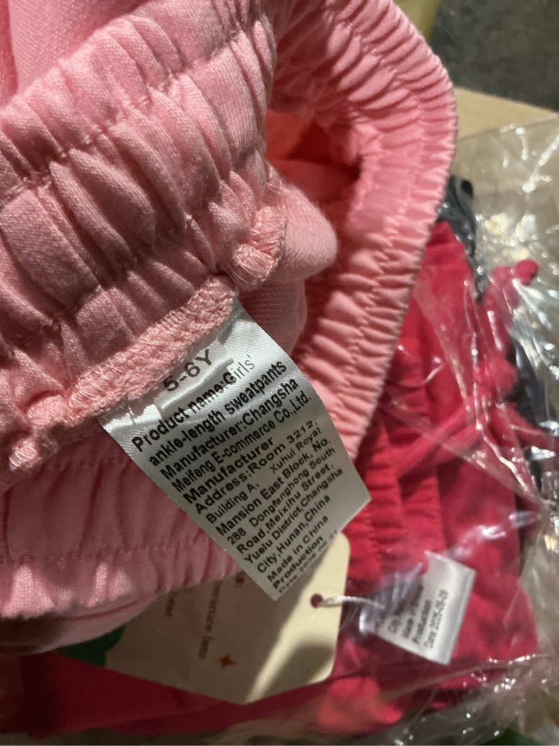 Condition photo showing Good Condition for 3 Pack Girls Sweatpants Drawstring Wide Leg Baggy Sweat Pants High Waist Active Joggers for Kids with Pockets 5-14Y Black, Rose Red, Pink 5-6 Years