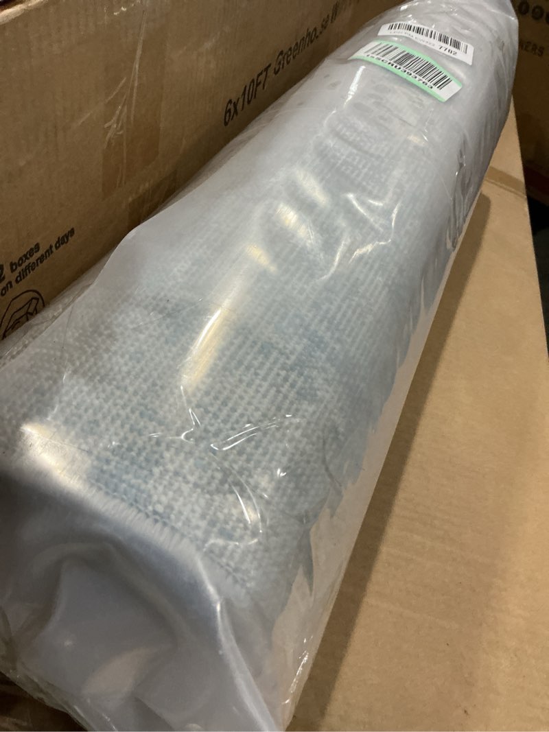 Condition photo showing New/Like New for SAFAVIEH Tulum Collection Runner Rug - 2' x 9', Grey & Blue, Modern Abstract Design, Non-Shedding & Easy to Clean, Ideal for Living Room, Hallway, Foyer, Entryway, Bedroom (TUL207F) 2' x 9' (Runner) Grey/Blue