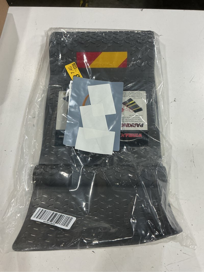 Condition photo showing New/Like New for black parking mat, 21" x 10" x 2" parking mat (1)