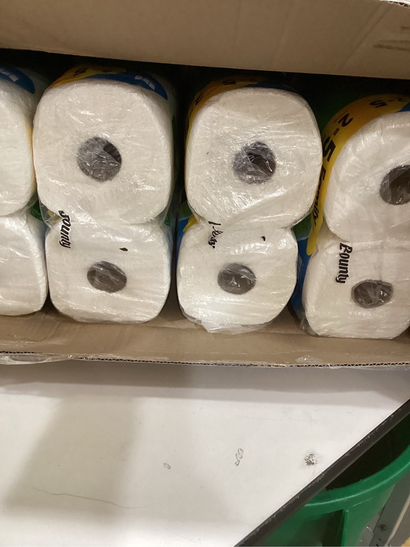 Condition photo showing Good Condition for bounty 16 rolls • paper towels • 107 2-ply sheets pei
