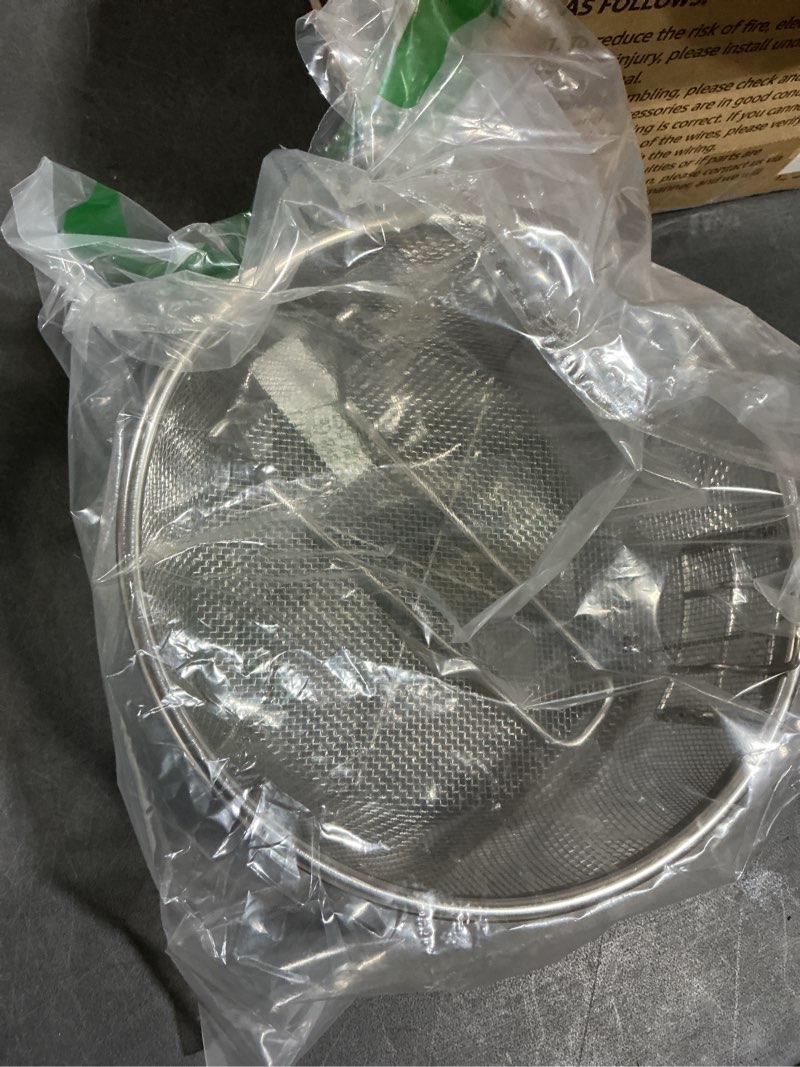 Condition photo showing New/Like New for Stainless Steel Deep Fry Basket with Detachable Handle for Frying, Serving Food - Multifunctional Fryer Basket - Round/9 Inch
