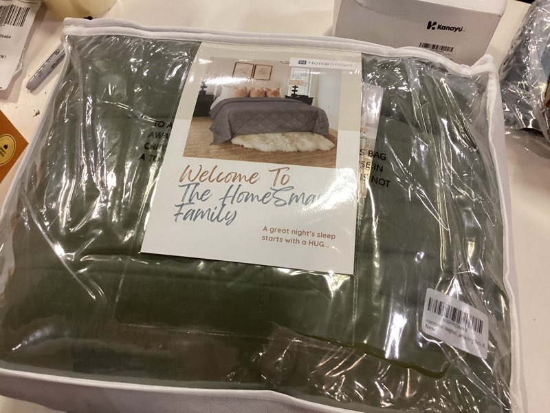 Condition photo showing New/Like New for HomeSmart Weighted Blanket King Size, 20lbs, Oversized Heavy Blanket for Adults, Olive Green, 104x92 Olive Green King | 20lbs