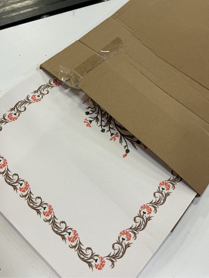 Condition photo showing Good Condition for isaenne french country floral pvc placemats set of 6,rectangular minimalist placemat, waterproof and heat-resistant place mats, decoration for kitchen,dining, parties, holiday,12"*17" aurora b
