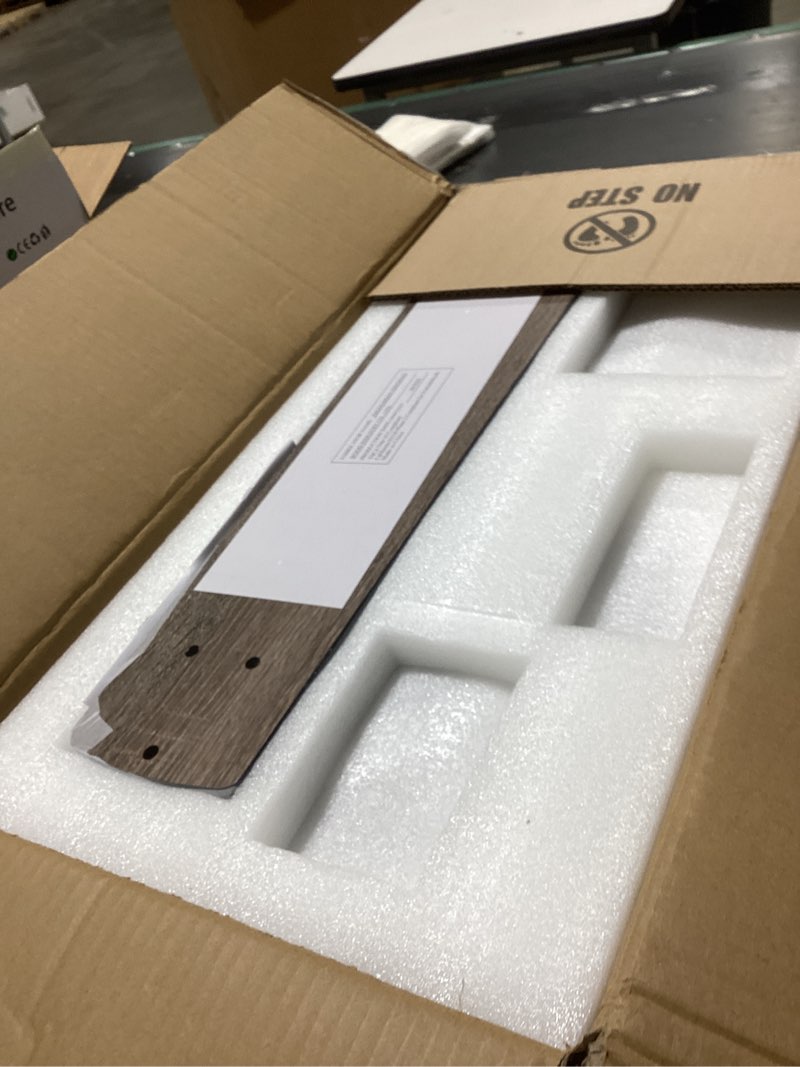 Condition photo showing Good Condition for 52 inch Flush Mount Ceiling Fan with Light Pull Chain, 5 Reversible Blades, Farmhouse Low Profile Crystal Lighting Ceiling Fan Chandelier for Bedroom Living Room