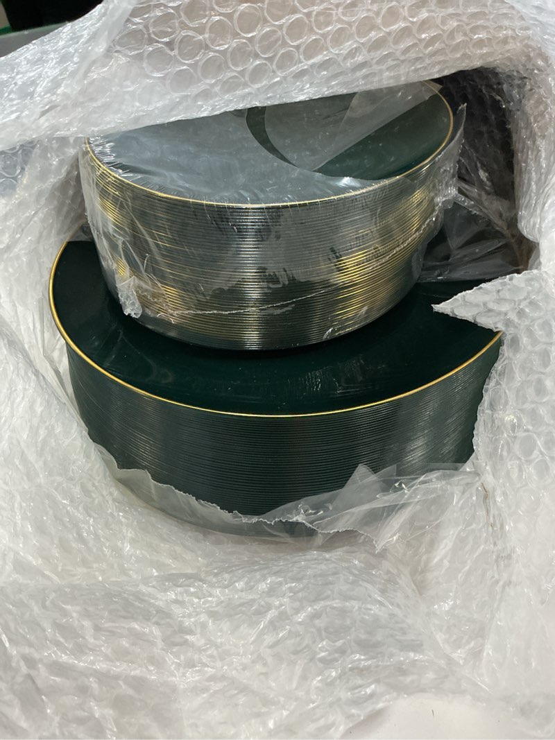 Condition photo showing Good Condition for bucla 100pcs green plastic plates - heavy duty green disposable with gold rim include 50 dinner 10 inch & 50 dessert 7 inch plates, ideal for party & christmas green gold 100pcs