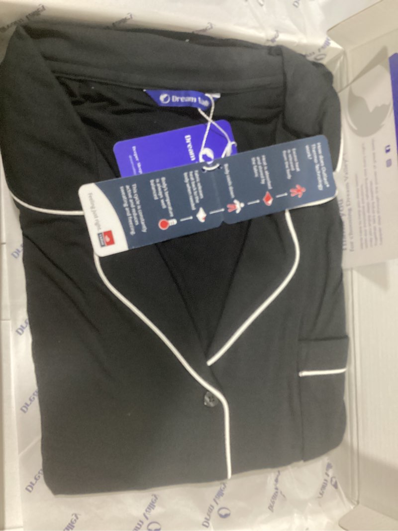 Condition photo showing Good Condition for Ekouaer Womens Pajamas Set 2 Piece Button Down Pjs Soft Long Sleeve Top and Pants Sleepwear Set Lounge Sets A_black Medium