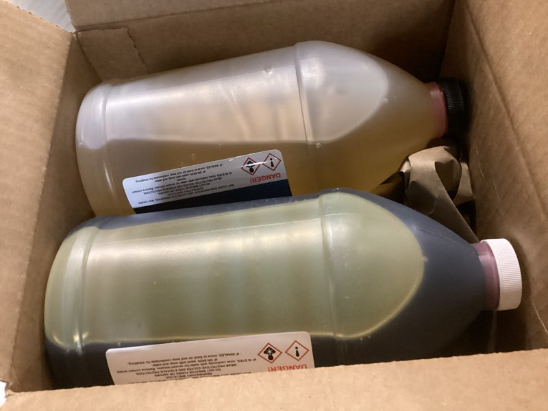 Condition photo showing Good Condition for 2 Lb Density Expanding Pour Foam, 2 Part Polyurethane Closed Cell Liquid Foam for Boat and Dock Flotation, Soundproofing, Filling Voids, and Insulation (1 Gallon Kit)
