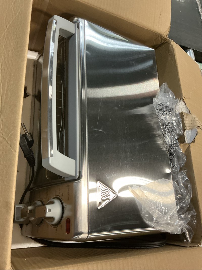 Condition photo showing Good Condition for BLACK+DECKER 4-Slice Toaster Oven with Natural Convection, Stainless Steel, TO1760SS (TO1760SST-1)