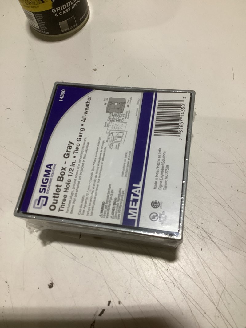 Condition photo showing Good Condition for Sigma Engineered Solutions 14350 1/2-Inch 3 Hole 2-Gang Weatherproof Box, Gray