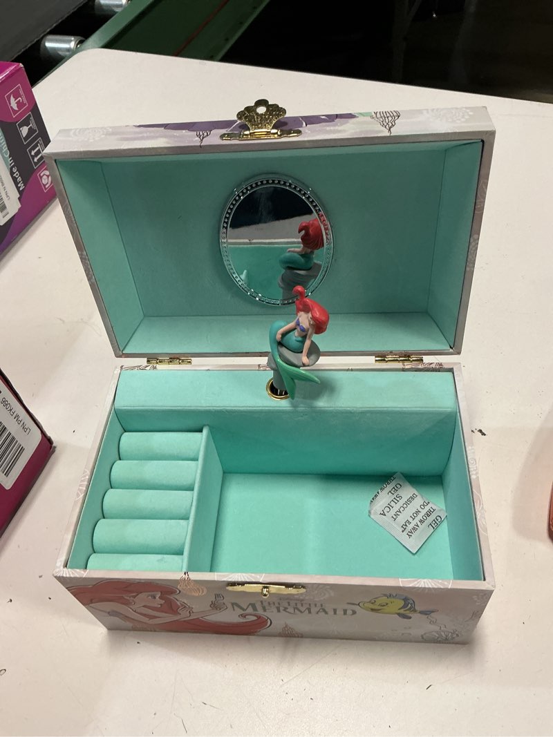 Condition photo showing Good Condition for Disney Stitch Jewelry Box for Girls, Ring Holder with Wind Up Music, Jewelry Organizers and Storage for Bedroom Decor, Travel, Gifts for Girls Multi Ariel