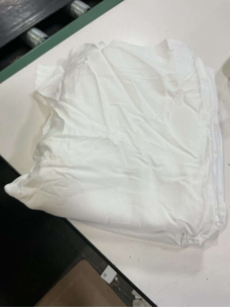 Condition photo showing Good Condition for bamboo sheet set, queen, white