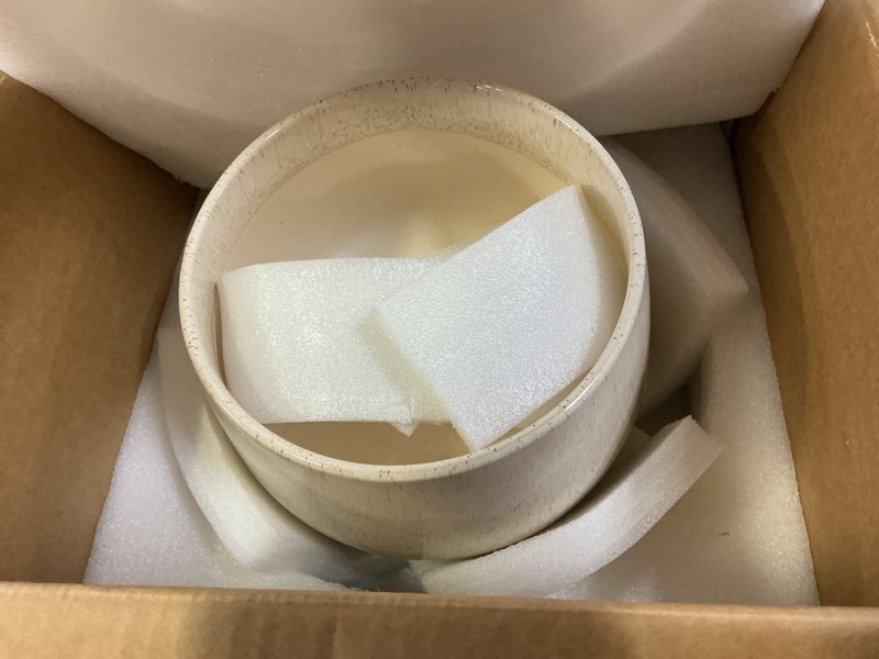 Condition photo showing Good Condition for le tauci ceramic plant pots, set of 2, 10 + 12 inch plant pot, elegant planters for indoor plants, sturdy planter with drainage hole and saucers, perfect for home decor, reactive glaze beige