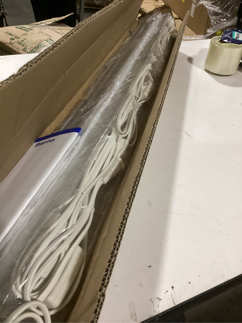 Condition photo showing New/Like New for Barrina (6 Pack LED T5 Integrated Single Fixture, 4FT, 2200lm, 6500K Super Bright White, 20W Utility LED Shop Light, Ceiling and Under Cabinet Light, Corded Electric with ON/Off Switch, ETL Listed 6500k Super Birght Light 4 Feet