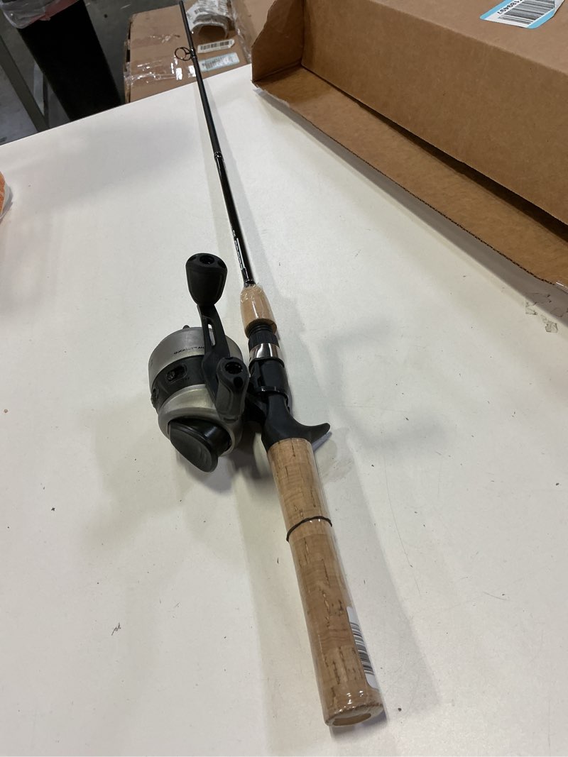 Condition photo showing Good Condition for Zebco 33 Cork Reel and Fishing Rod Combo, Graphite Rod with Cork Handle, QuickSet Anti-Reverse Fishing Reel with Bite Alert, Black