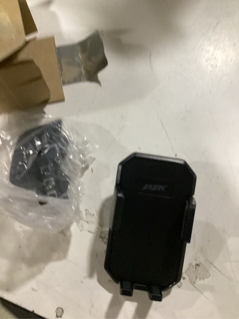 Condition photo showing Good Condition for pzk car phone mount for toyota rav4 2013-2015 2016 2017 2018 accessories custom air vent phone holder auto lock phone holder hands free 360° rotation cell phone automobile cradles rav4 2013-2018 auto lock