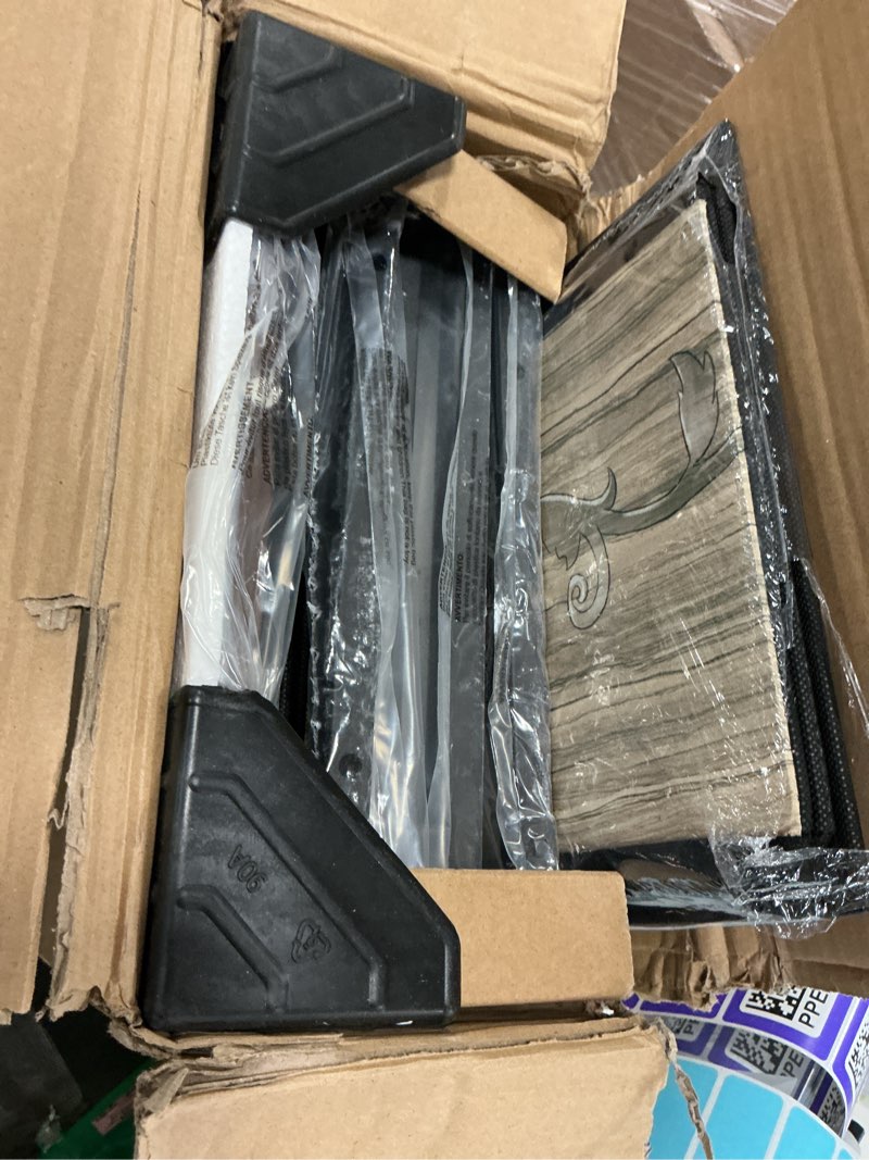 https://lotting-media.assets.bidfta.com/lotting_5bff13c3-8ac4-4a28-93c3-a3f261619130