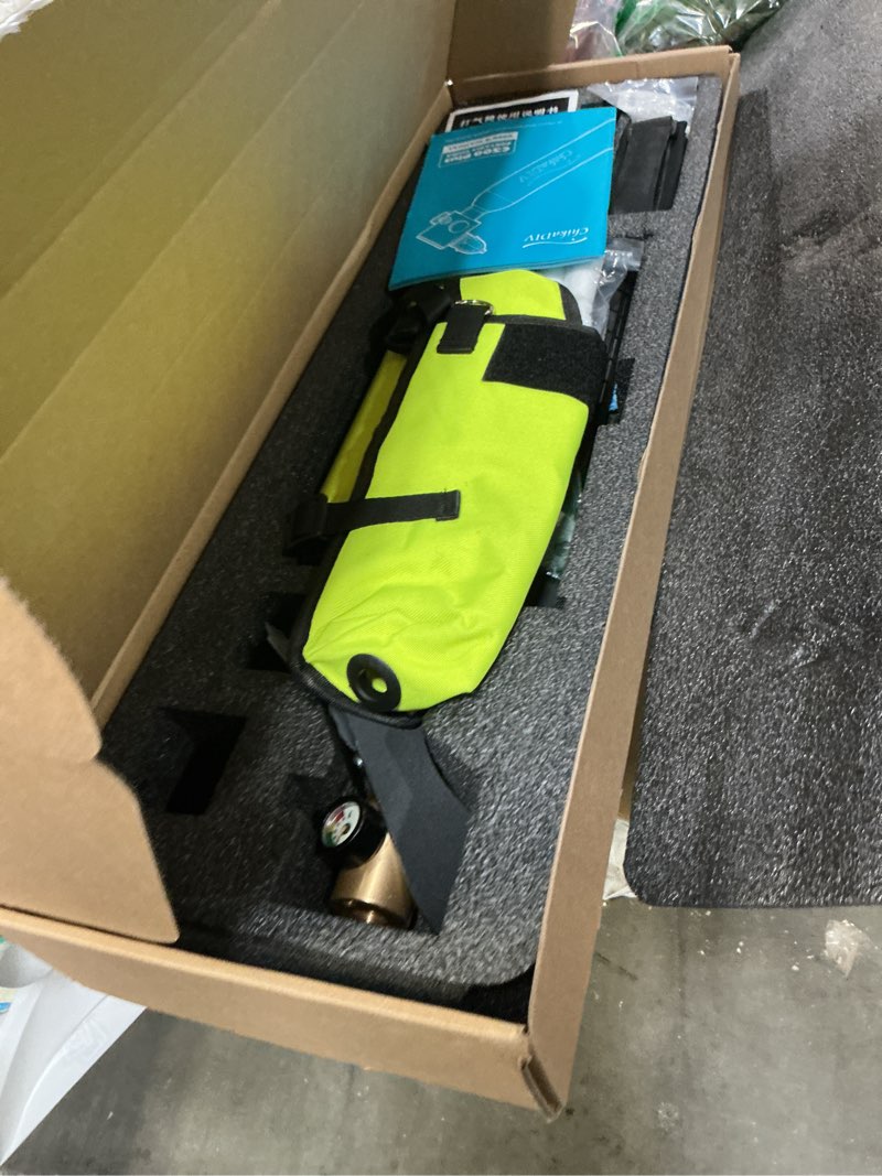 Condition photo showing New/Like New for 0.5L Mini Scuba Tank, Portable Refillable Diving Tank for Underwater Breathing Training, Up to 10?Minute Dive Time (Up to 33ft), Spare Air Scuba Tanks C300c
