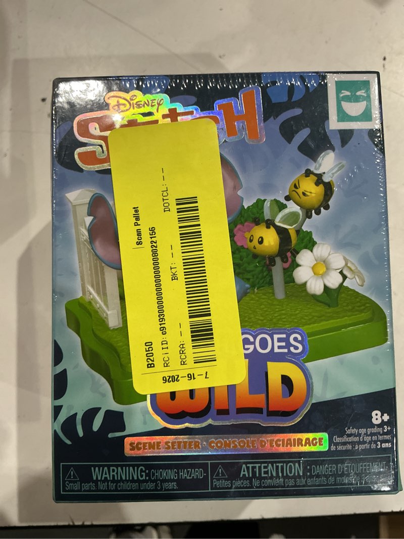 Condition photo showing Good Condition for happy haul disney stitch goes wild scene setters blind box collectible figure with scenic base & accessories, 3 in tall, short-run drop, ages 8+