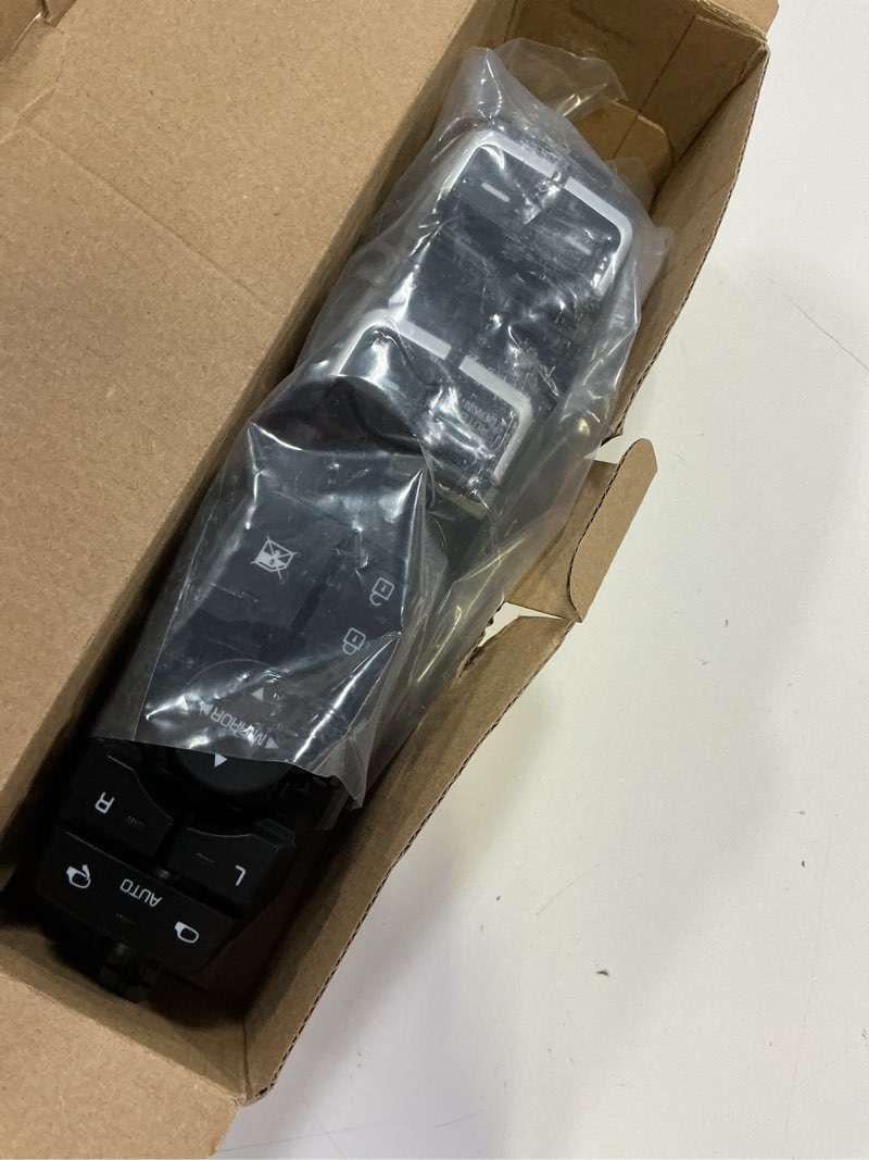 Condition photo showing New/Like New for driver side window switch compatible with 2015-2020 kia sorento 2.0l 2.4l 3.3l replace 93570-c5010 front left master power window switch