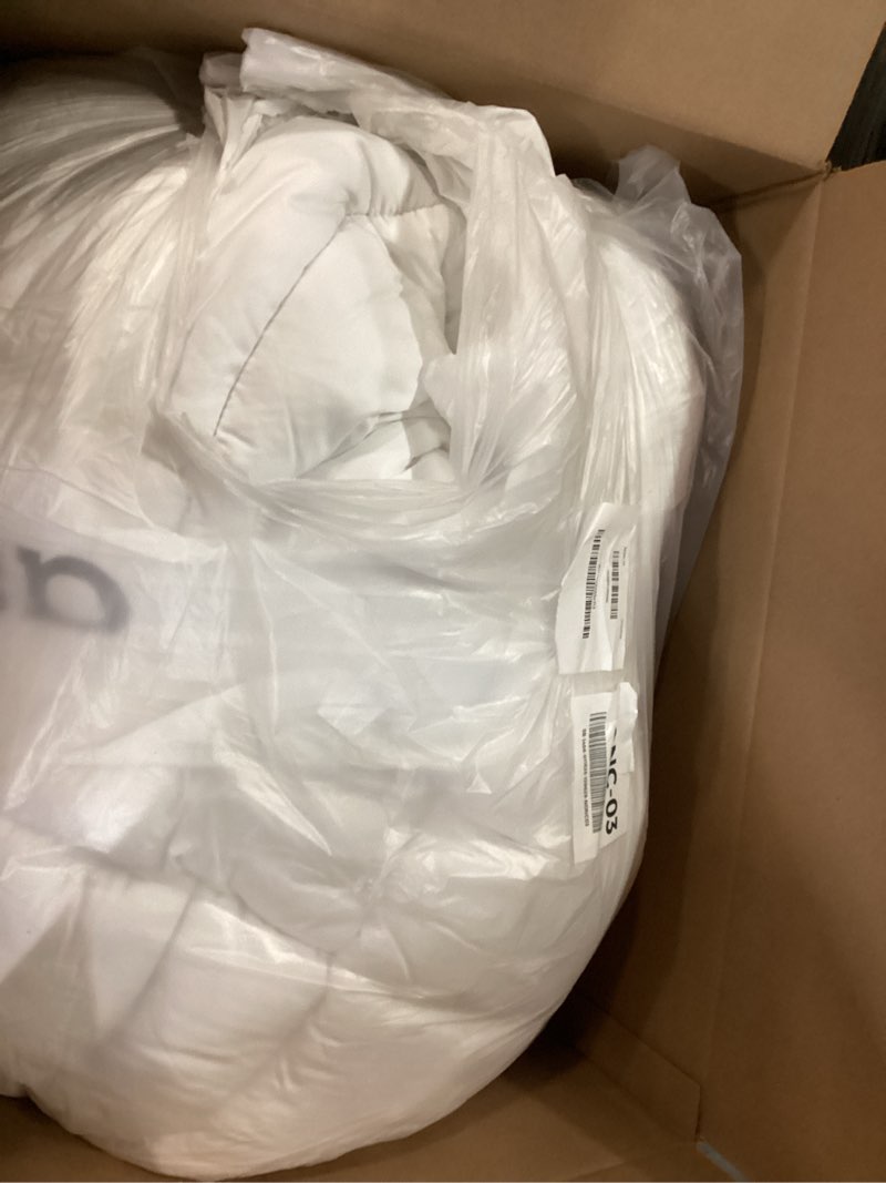 Condition photo showing Good Condition for Beckham Hotel Collection Queen Size Mattress Pad (Extra Padded) & Protector Hybrid - Quilted Pillow Top Mattress Cover - Thick, Plush, Fitted Mattress Topper for Bed