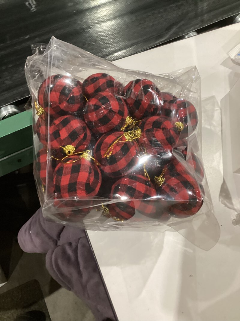 Condition photo showing New/Like New for WILLBOND 36 Pieces Mini Christmas Balls Ornaments Red and Black Buffalo Plaid Christmas Hanging Ornaments 0.8 Inch Shatterproof Small Xmas Tree Fabric Ball Wreath Pendant for Holiday Party Decorations Red and Black 0.8 Inch