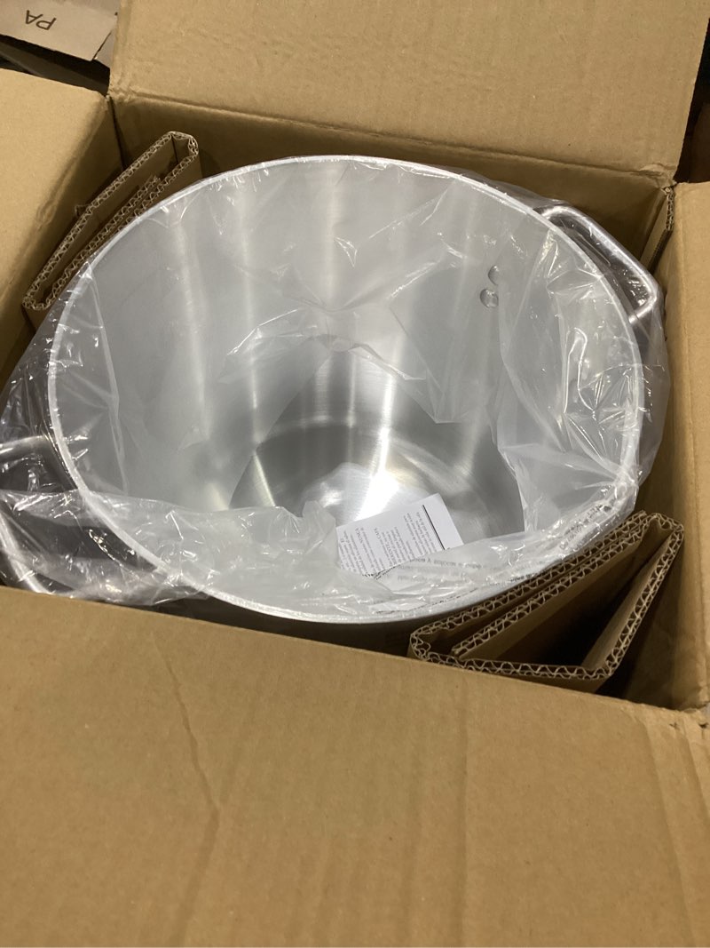Condition photo showing New/Like New for winco alst-20 elemental 20 quart aluminum stock pot