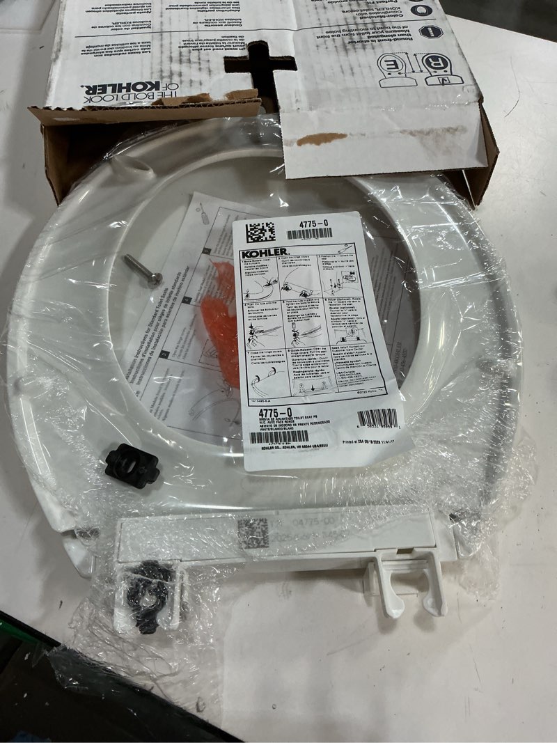 Condition photo showing Good Condition for kohler k-4775-0 brevia round toilet seat with quick-release hinges and quick-attach hardware for easy clean, white round white